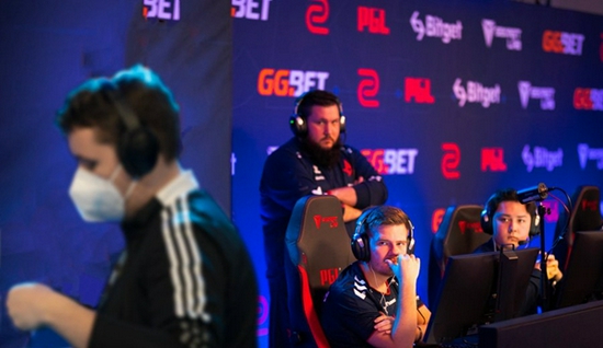 吉比特第三季度净利润大幅增长58% 引领游戏行业发展